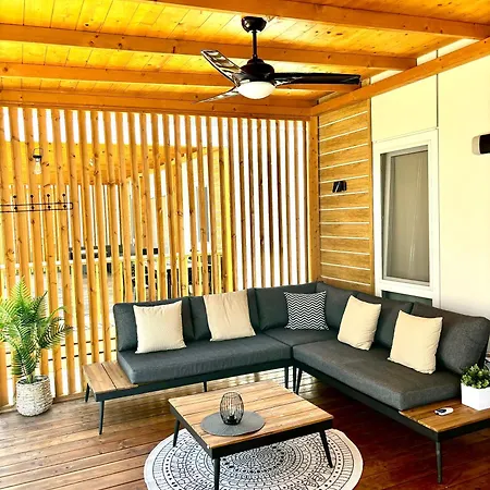 Кемпинг Ayana Mobile 3*