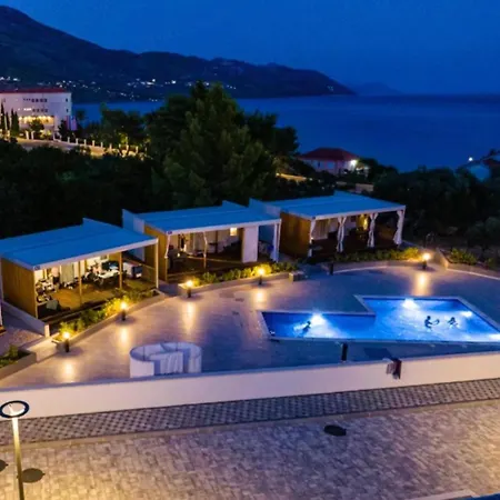 Кемпинг Ayana Mobile Оребич